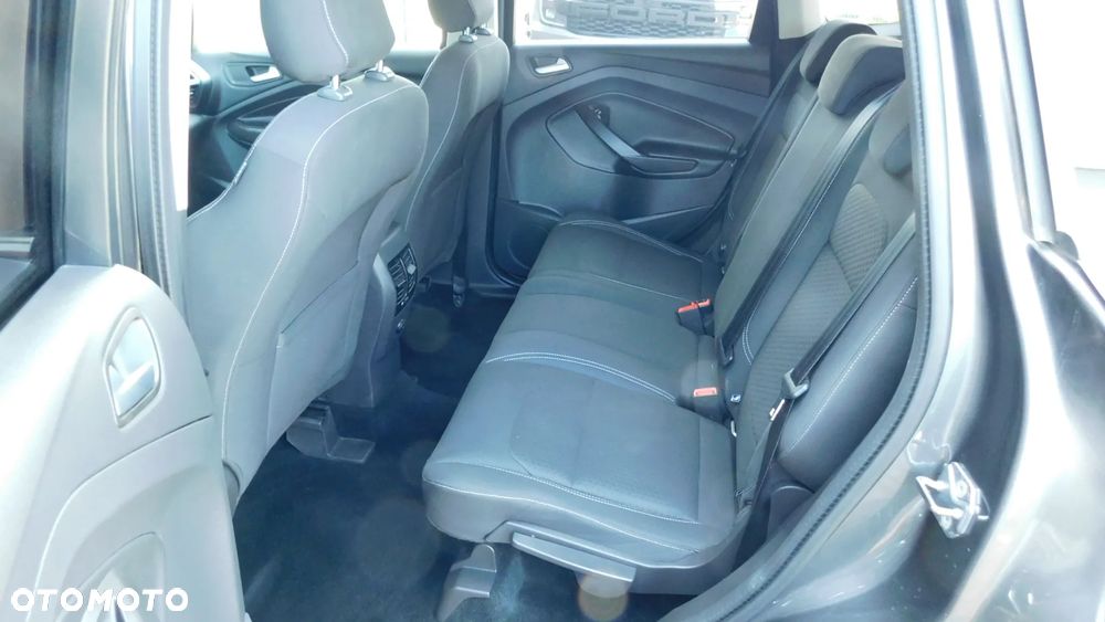 Ford Kuga 2.0 TDCi 4x2 Trend - 13