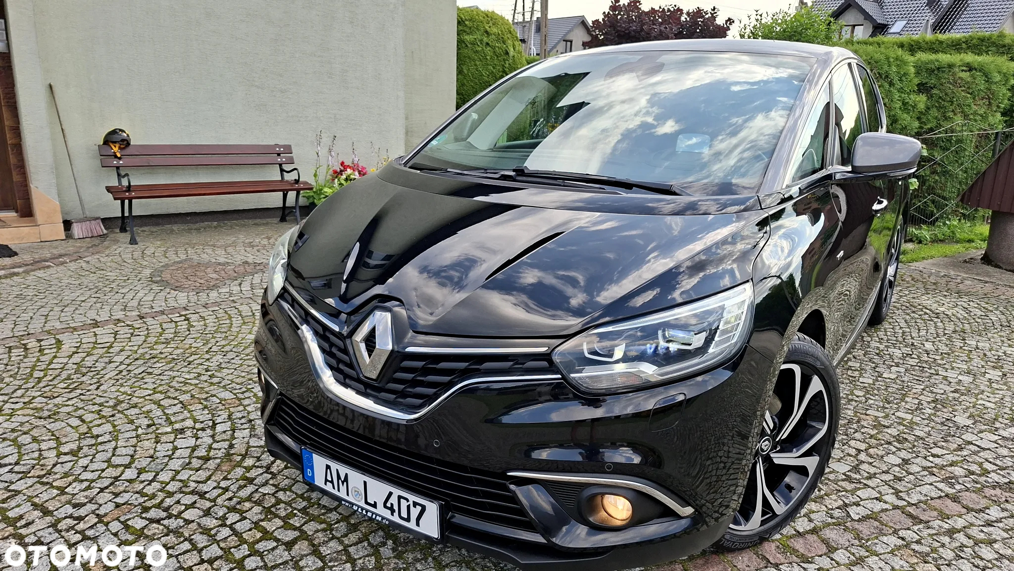 Renault Scenic ENERGY dCi 130 Euro 6 S&S Bose Edition - 4