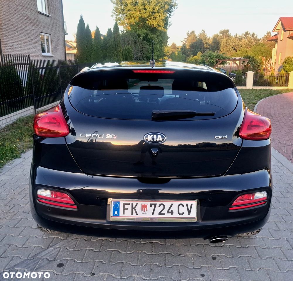 Kia Ceed 1.4 CRDi 90 Vision - 4