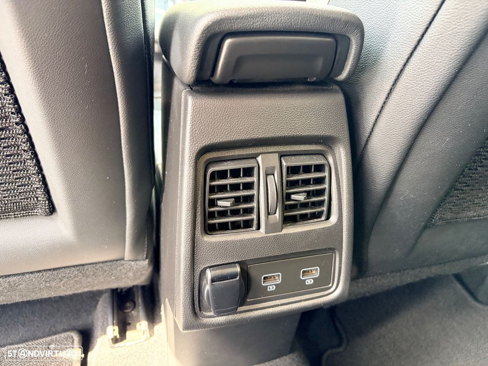 Renault Captur 1.6 E-Tech Full Hybrid Techno - 11