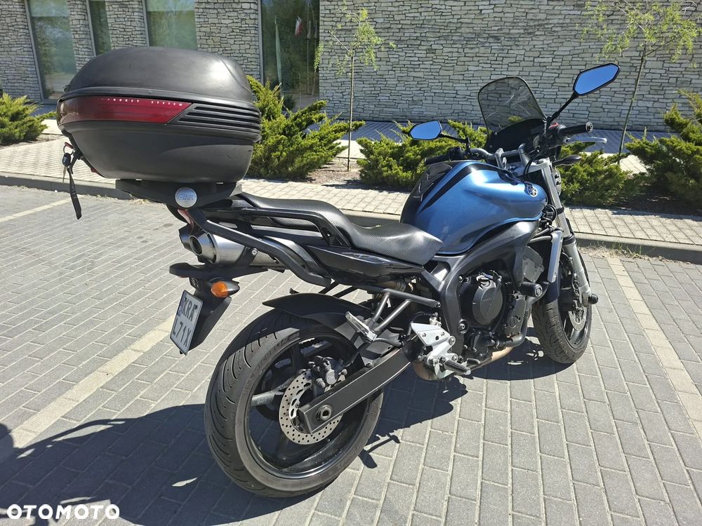 Yamaha FZ6 - 4