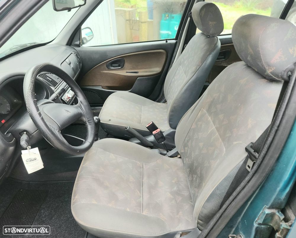 Citroën Saxo 1.0i First - 12