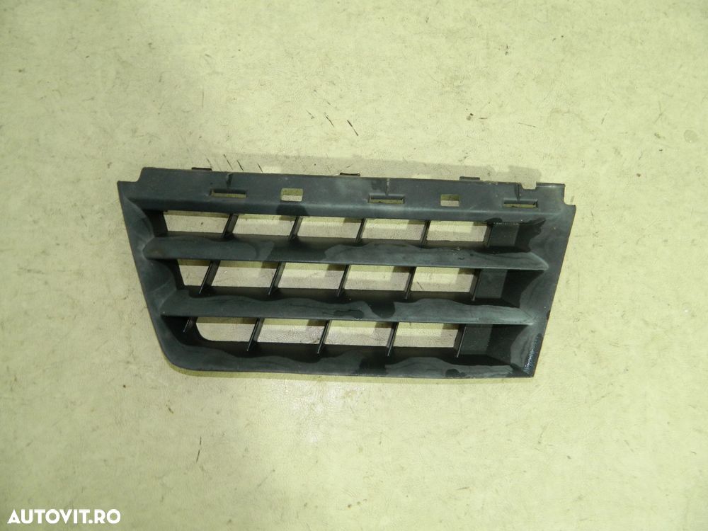 Grila radiator partea stanga, Renault Scenic, 2003, 2004, 2005, 2006,, 8200140329 - 2