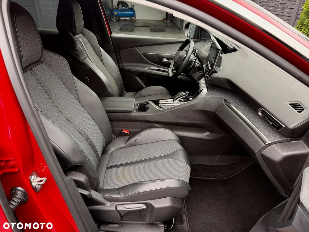 Peugeot 3008 1.6 PureTech Hybrid PHEV Active Pack S&S EAT8 - 27