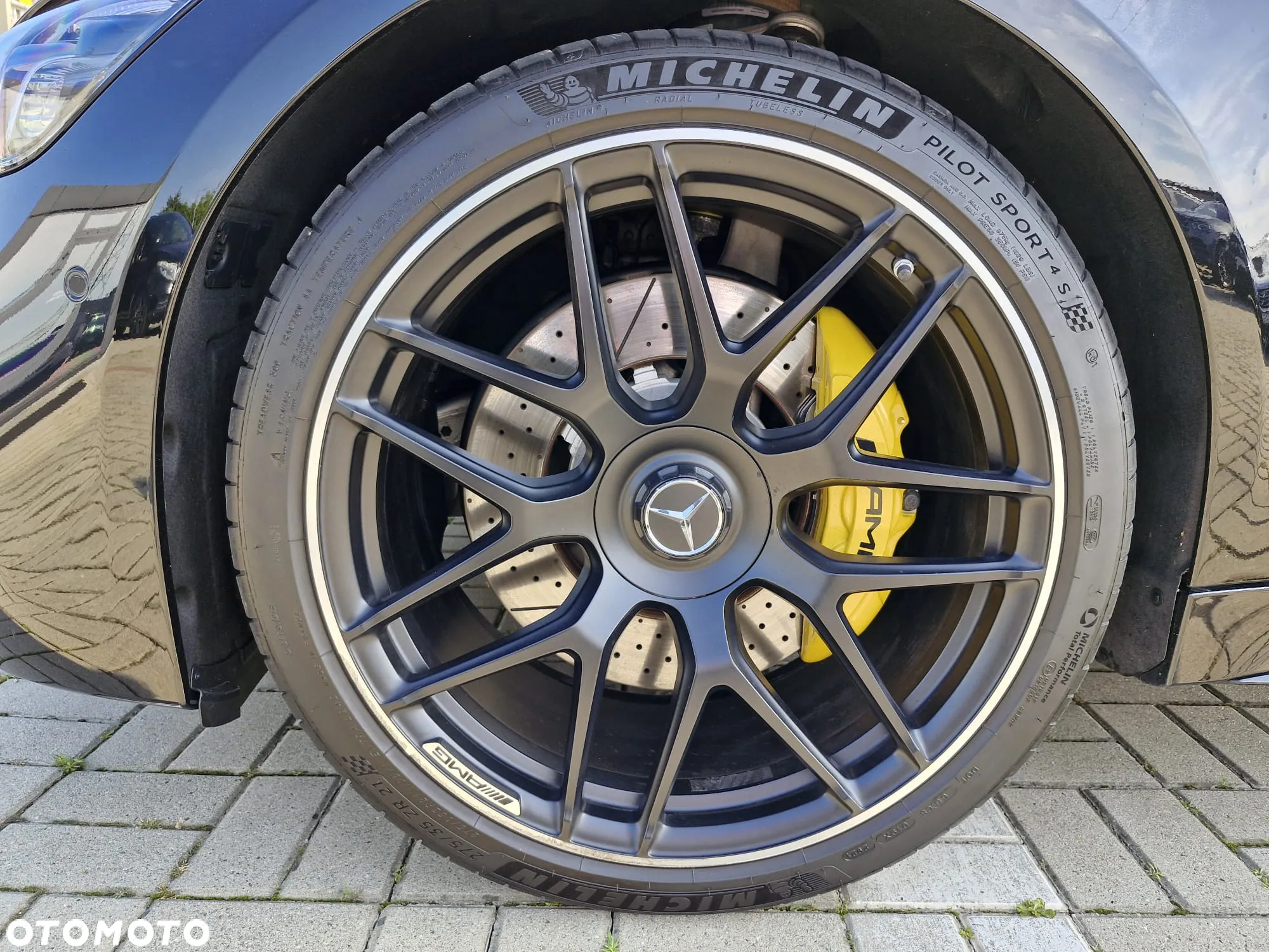 Mercedes-Benz AMG GT 43 4-Matic+ - 38