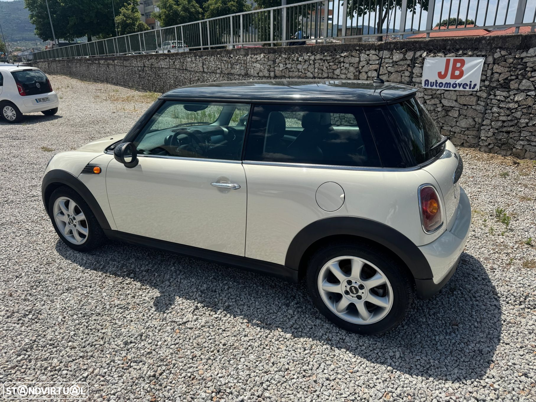 MINI 3 Portas Cooper D - 4
