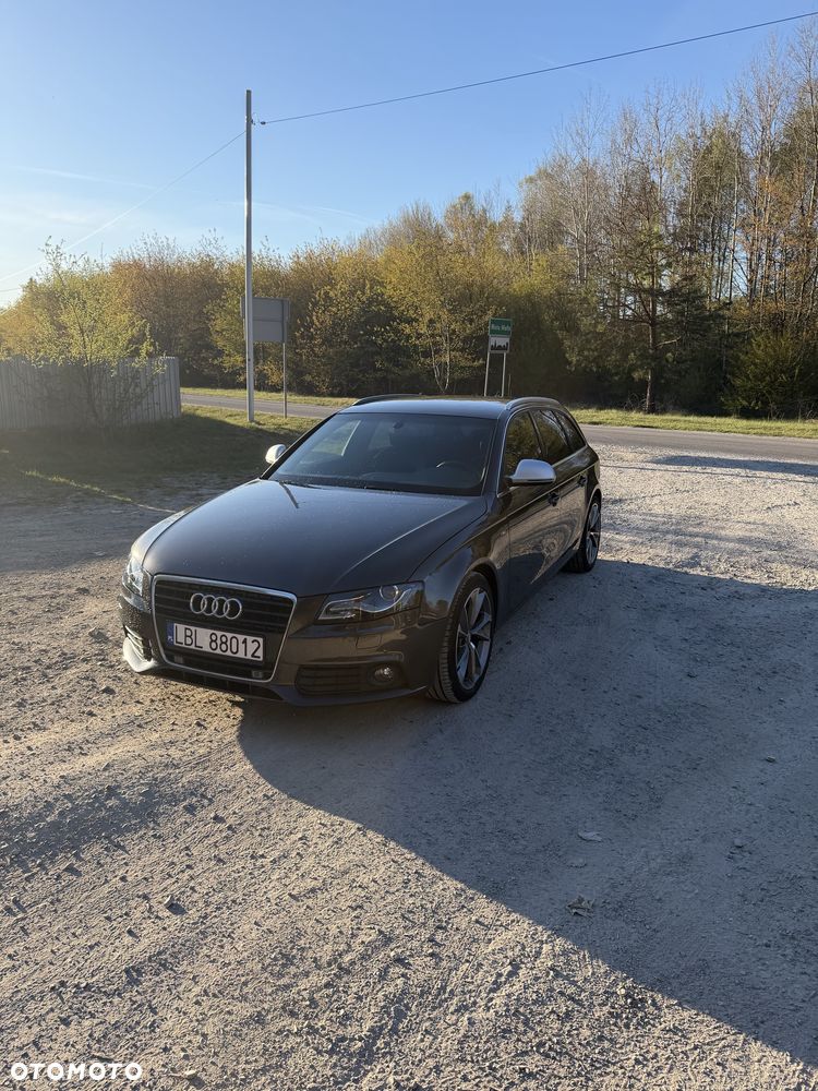 Audi A4 Avant - 1