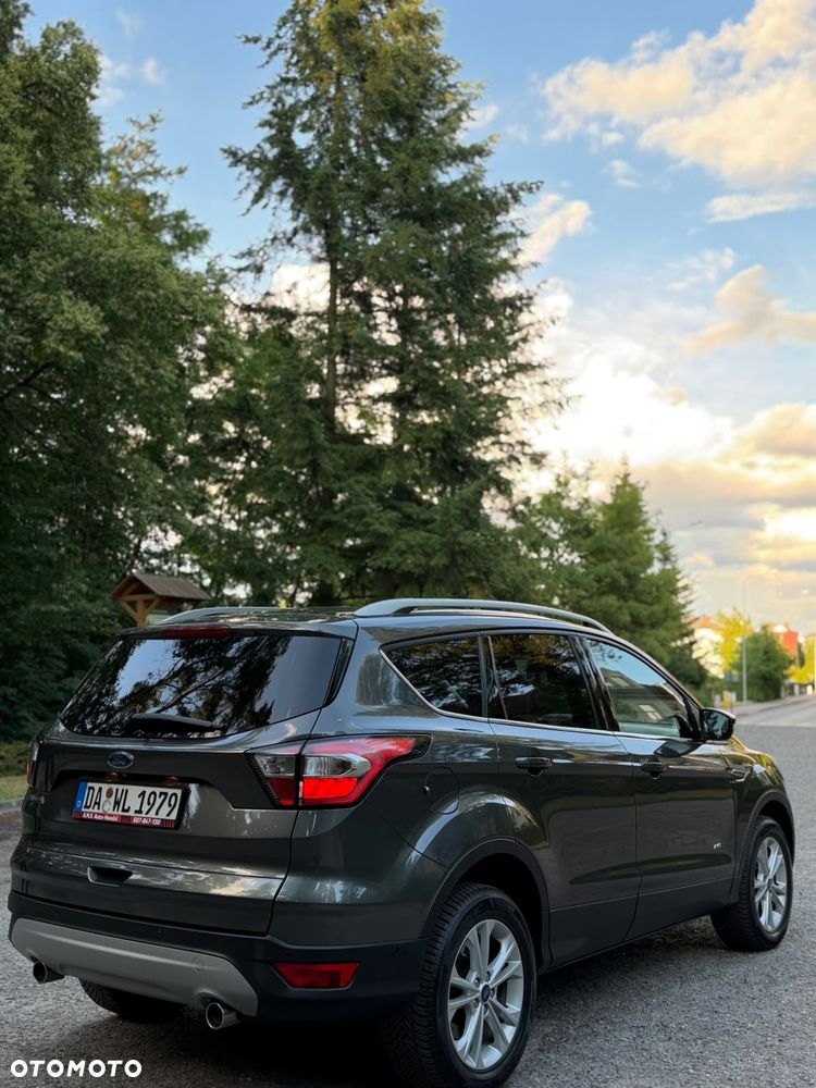 Ford Kuga 2.0 TDCi 4x4 Titanium - 8