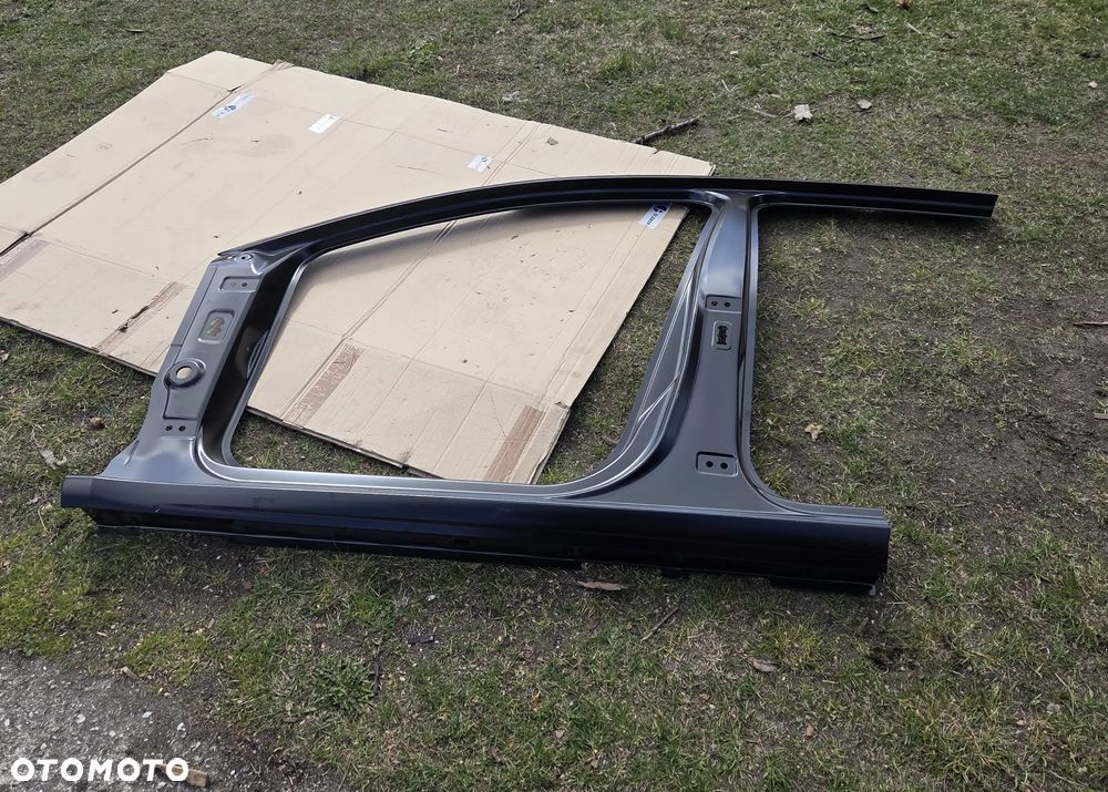 Próg Słupek A B lewy Seat Cupra León IV KL Hatchback 5FA809605B Rama Poszycie Lewe Słupek A B Seat Cupra Leon IV 4 KL Hatchback - 1