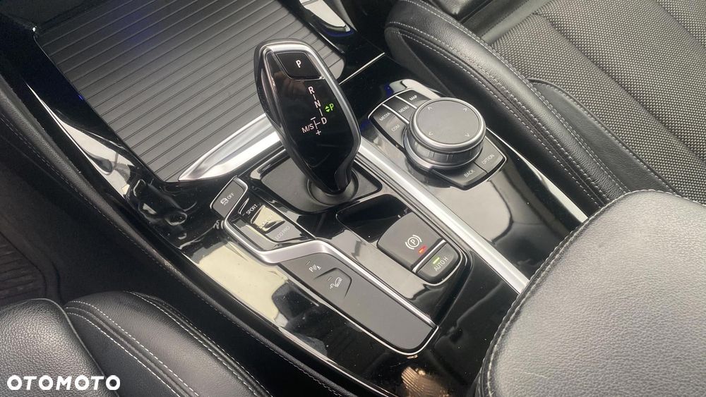 BMW X4 xDrive20i xLine sport - 19