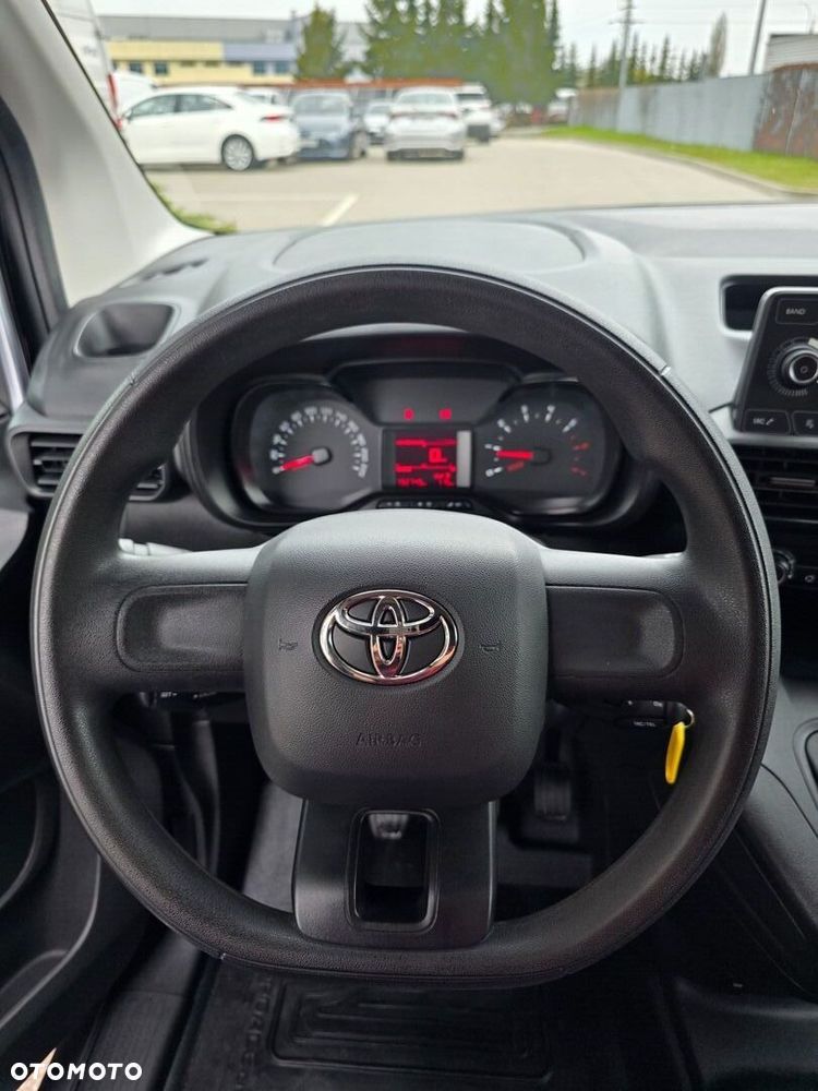 Toyota PROACE CITY - 25