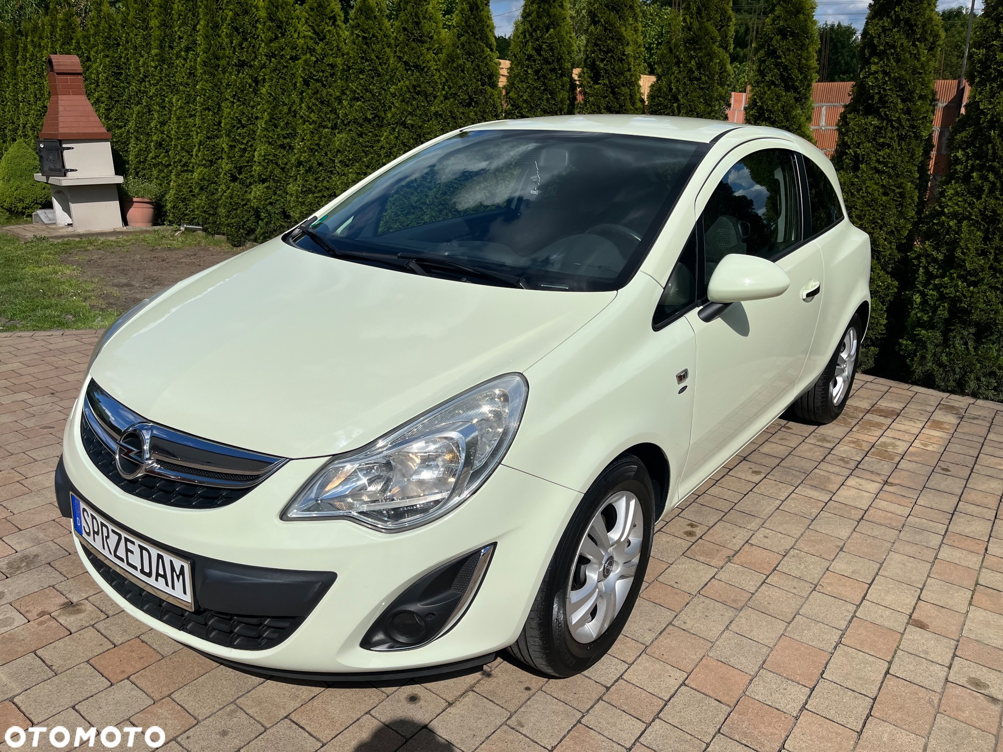 Opel Corsa 1.4 16V Color Edition - 2
