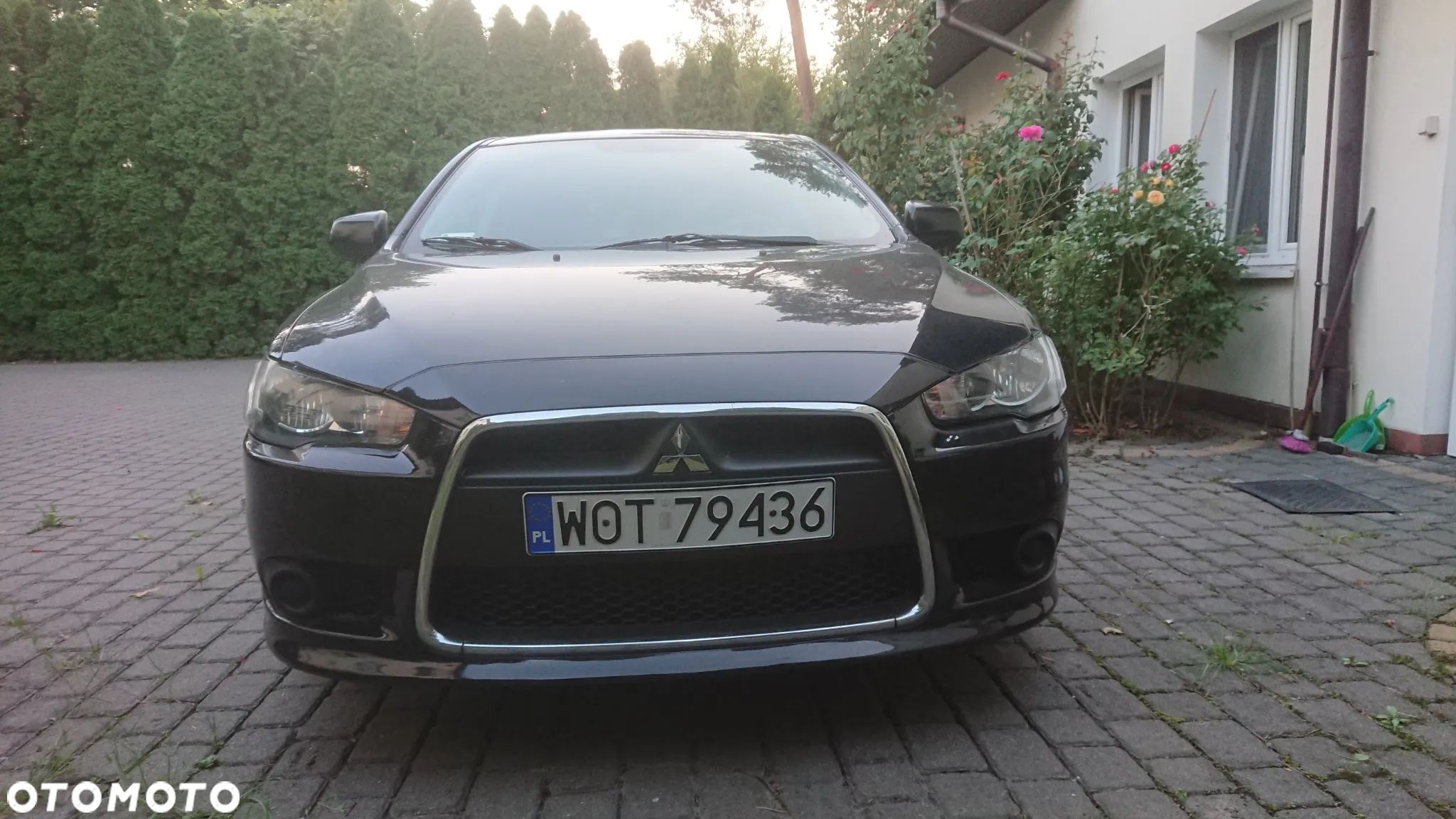 Mitsubishi Lancer 1.8 Inform - 1