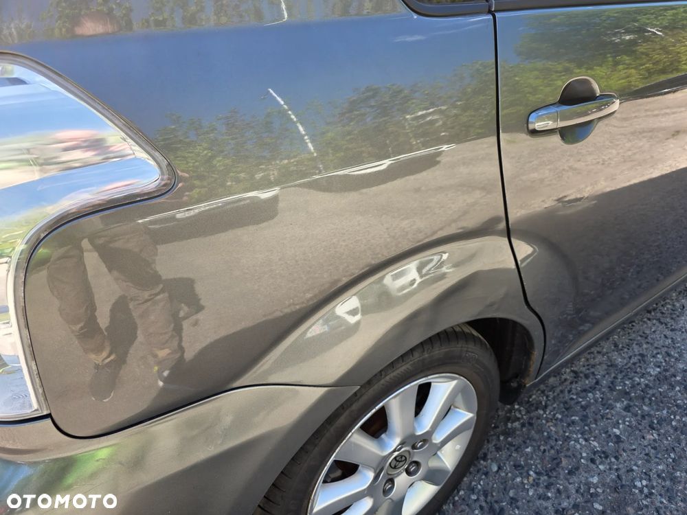 Toyota Corolla Verso 2.0 D-4D Sol 7os - 6