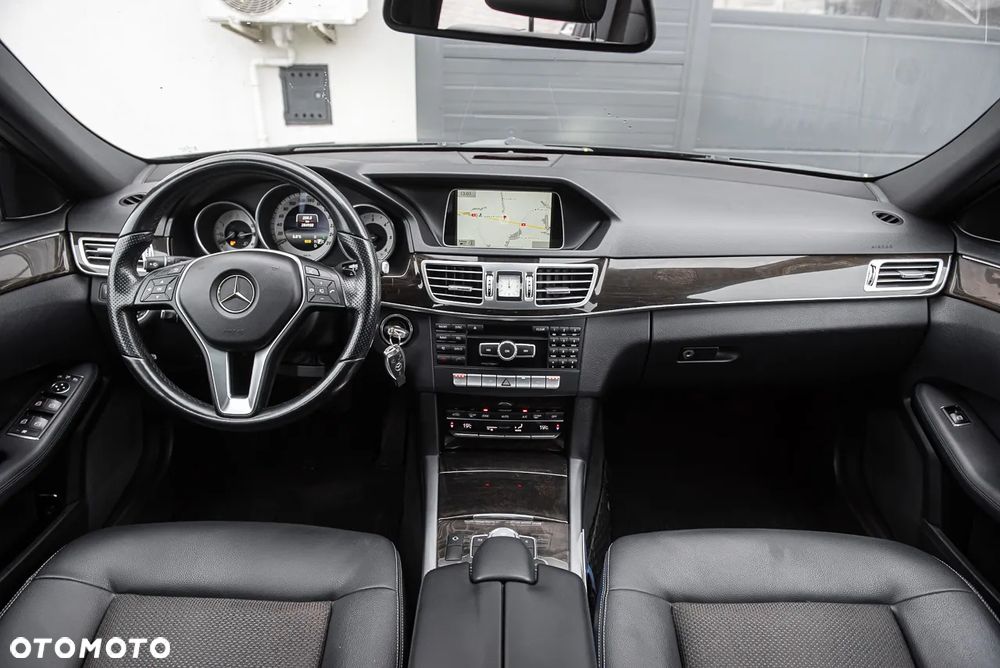 Mercedes-Benz Klasa E 250 CDI 4Matic 7G-TRONIC Avantgarde - 31