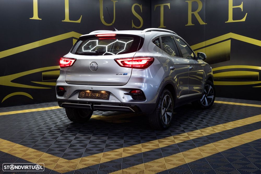 MG ZS EV 72.6 kWh Luxury - 6