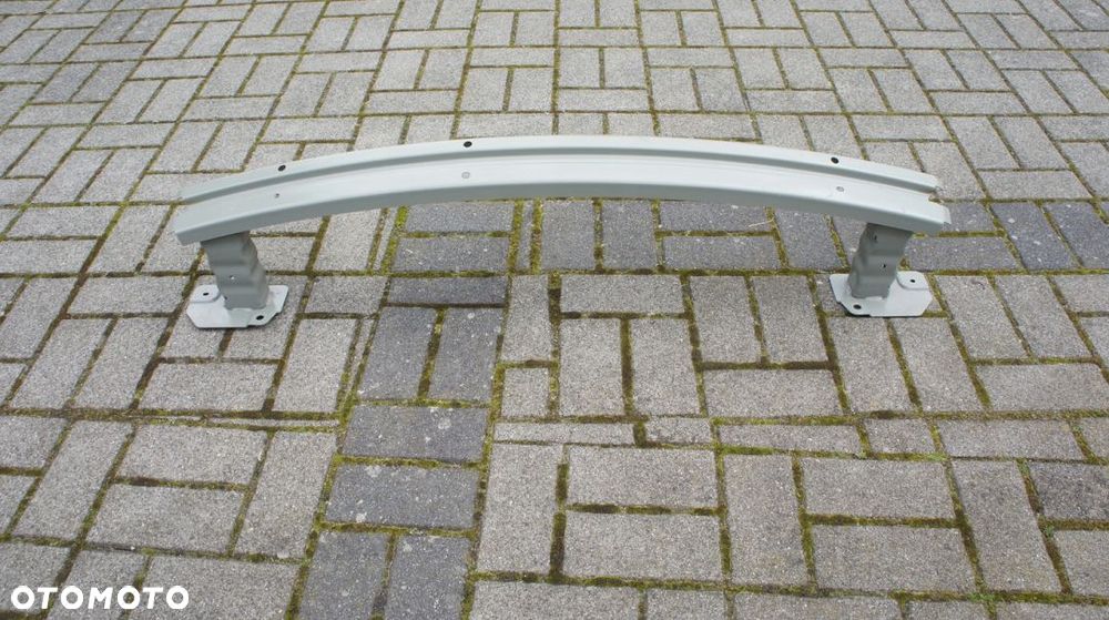 BELKA TYLNY ZDERZAK RENAULT ZOE - 1