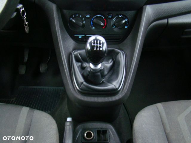 Ford Tourneo Connect 1.6 TDCi Titanium - 14