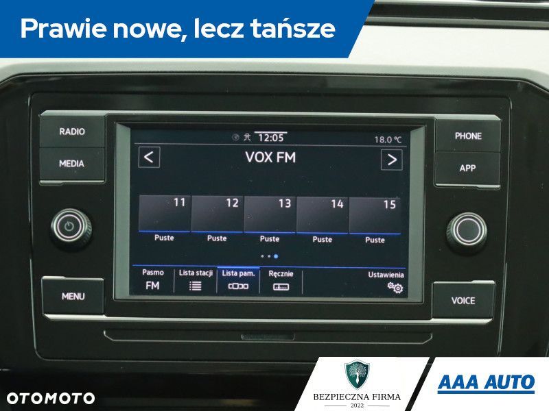 Volkswagen Passat Variant - 13