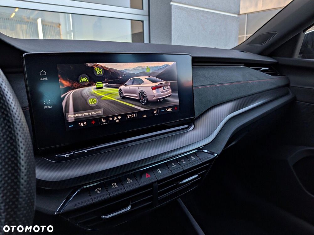 Skoda Octavia 2.0 TDI RS DSG - 25