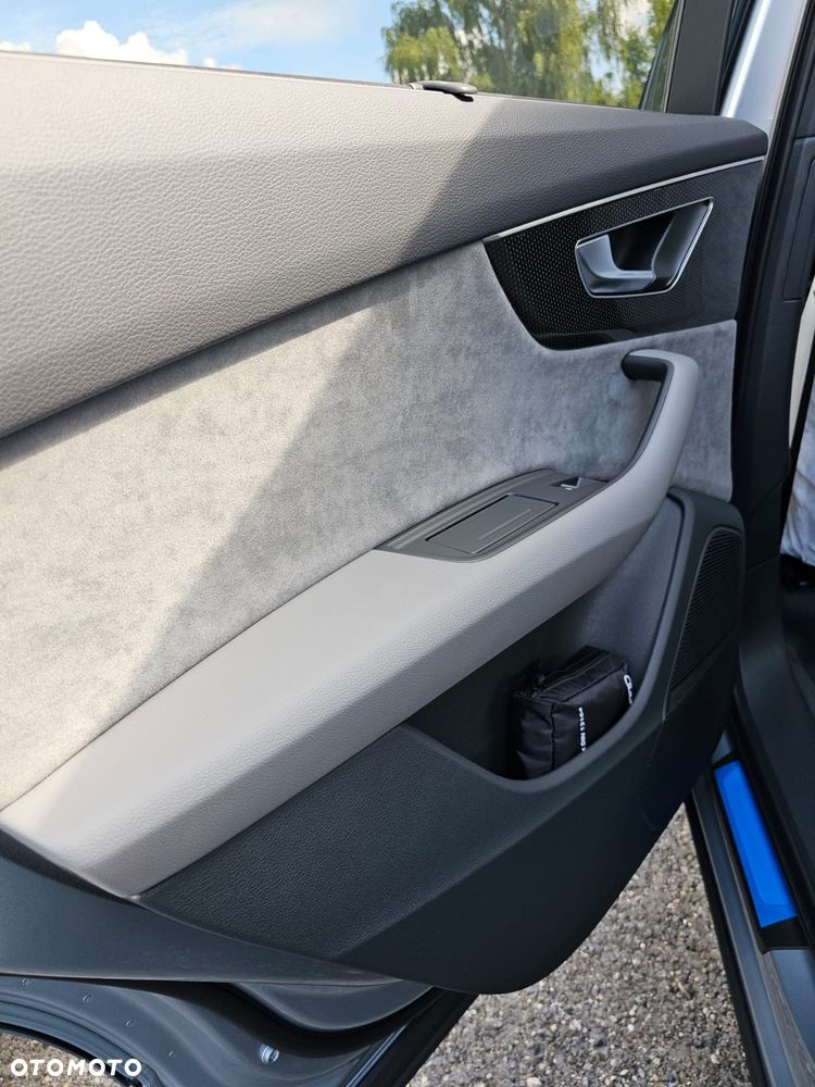 Audi SQ7 - 10