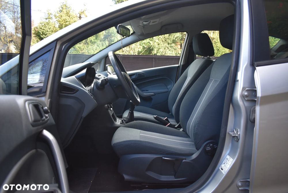 Ford Fiesta 1.25 Trend - 12