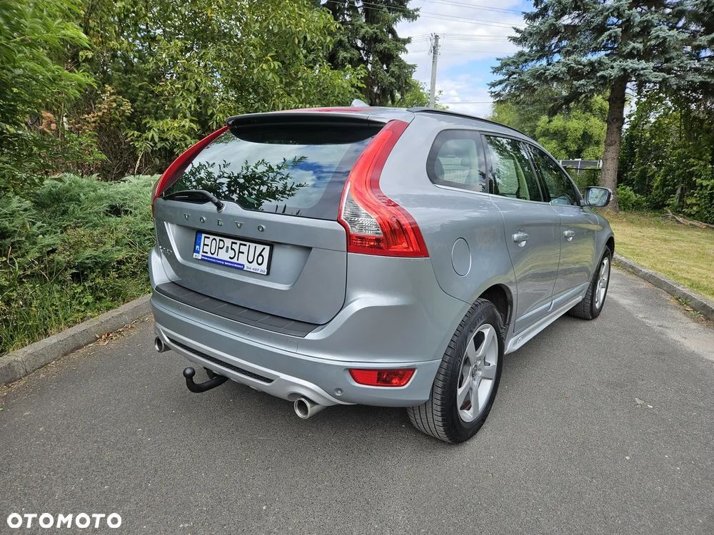 Volvo XC 60 D3 R Design - 4