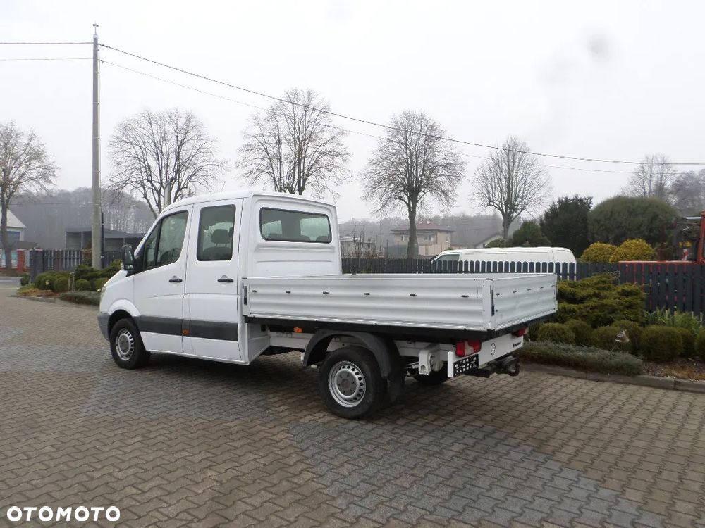 Mercedes-Benz Sprinter - 4
