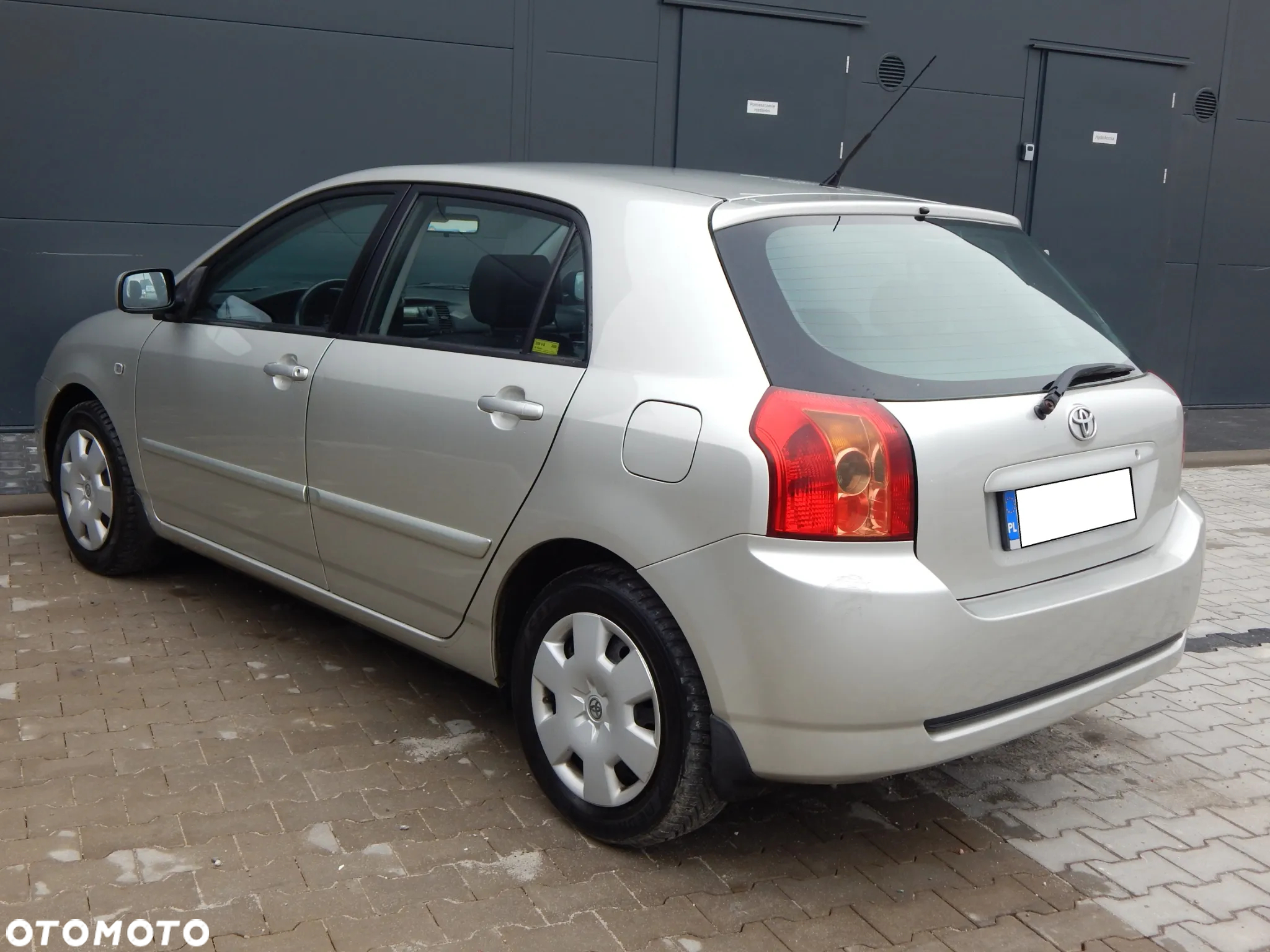 Toyota Corolla 1.8 CE - 4