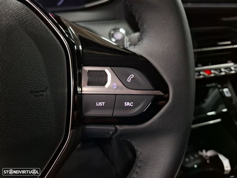 Peugeot e-208 51 kWh Allure - 17