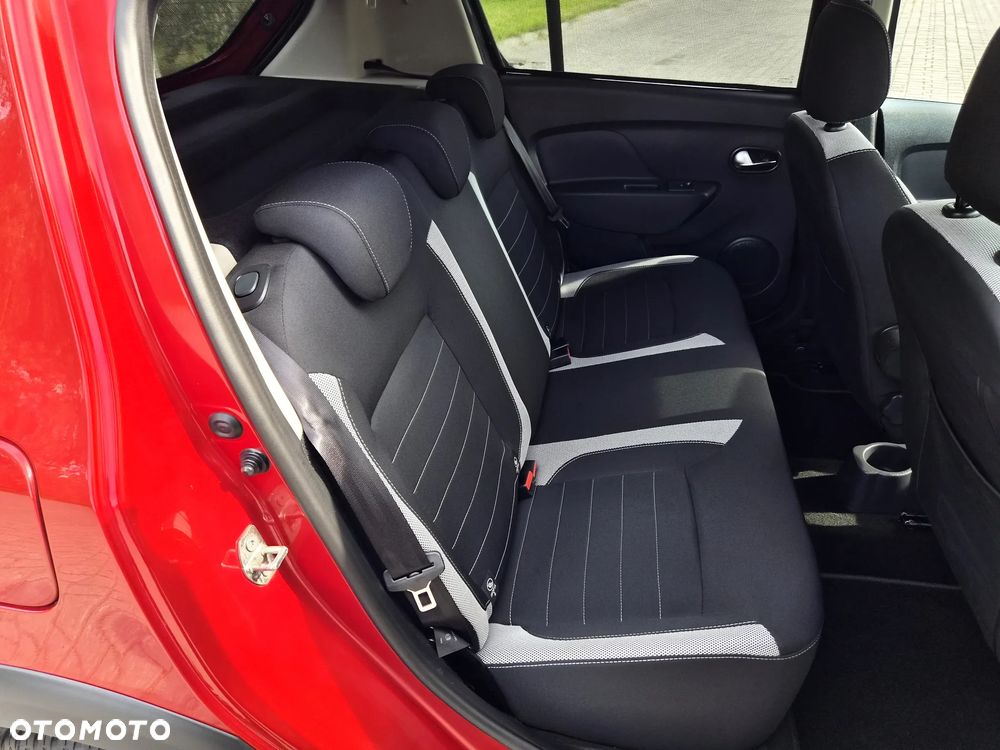 Dacia Sandero Stepway TCe 90 Prestige - 21