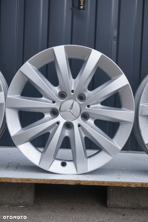 Mercedes W246 5x112 16 8,5J et49 - 6