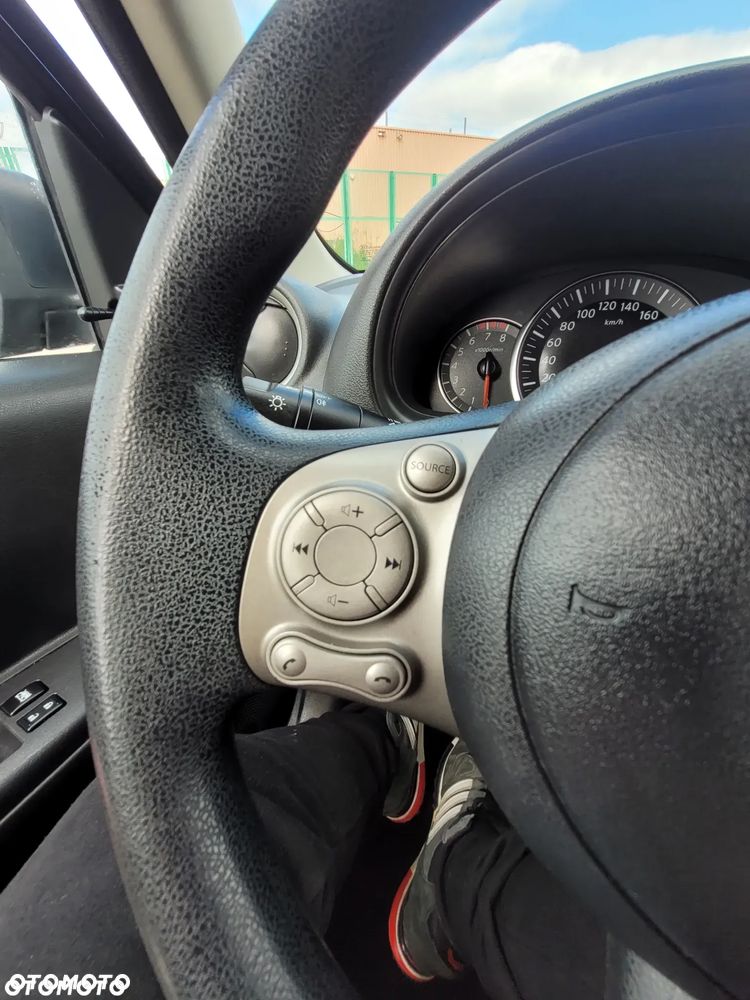 Nissan Micra 1.2 Bild der Frau - 18