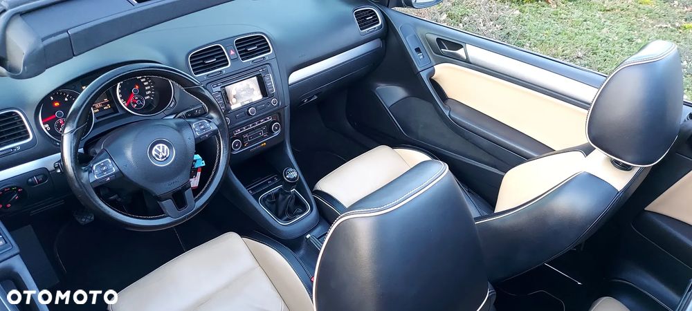 Volkswagen Golf 2.0 TDI Highline - 30