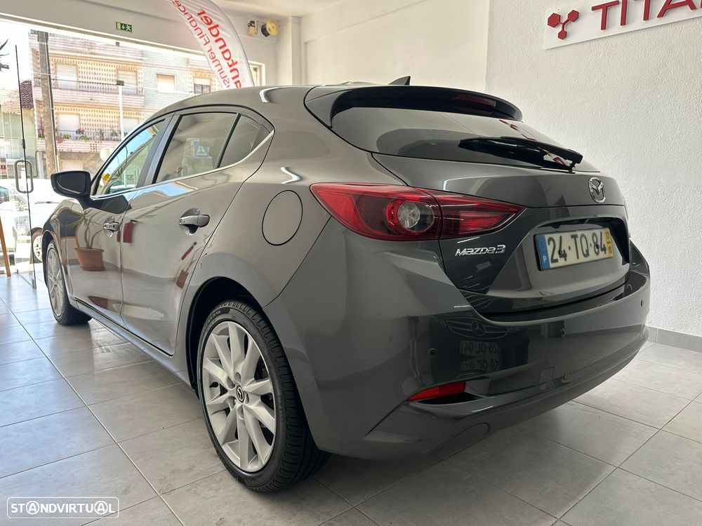 Mazda 3 Hatchback 1.5 Sky-D Excellence Navi - 3