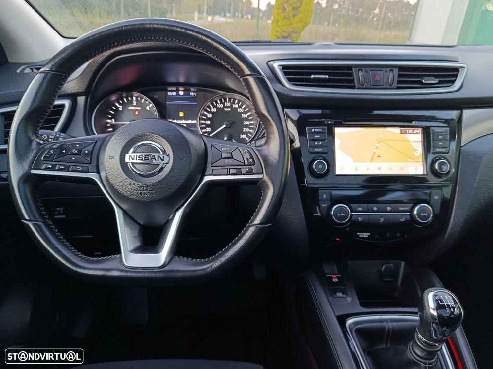Nissan Qashqai 1.5 dCi Tekna Premium - 18