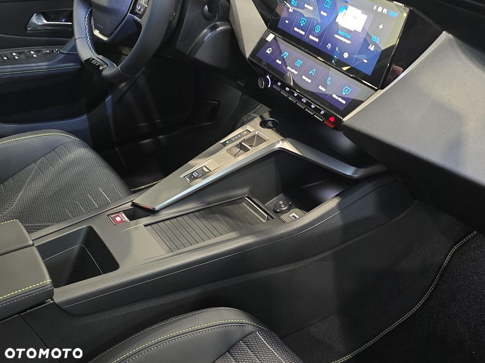 Peugeot 308 1.6 Hybrid PHEV GT Exclusive e-DCS7 - 20