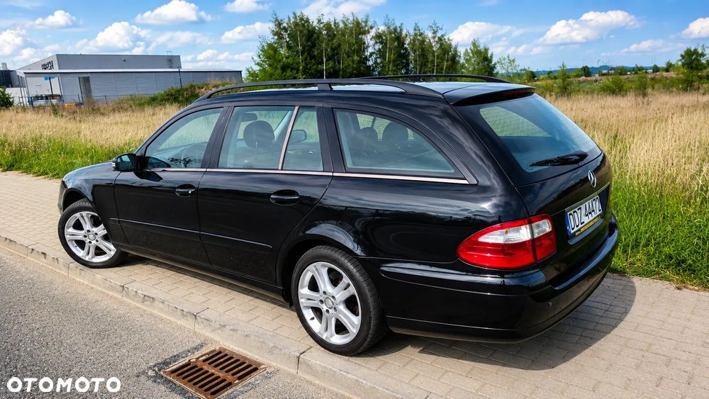 Mercedes-Benz Klasa E 200 Kompressor T Elegance - 2