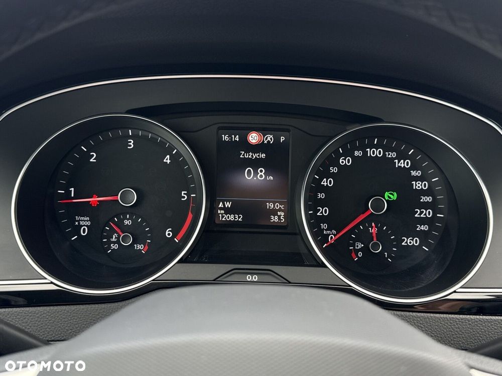 Volkswagen Passat 2.0 TDI Business DSG - 20