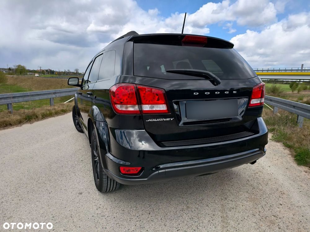 Dodge Journey - 8