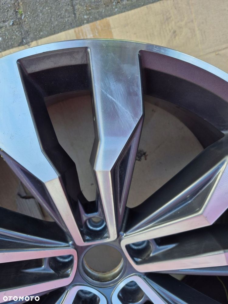 Volkswagen Tiguan II felga aluminiowa 20" 5NN601025Q - 3