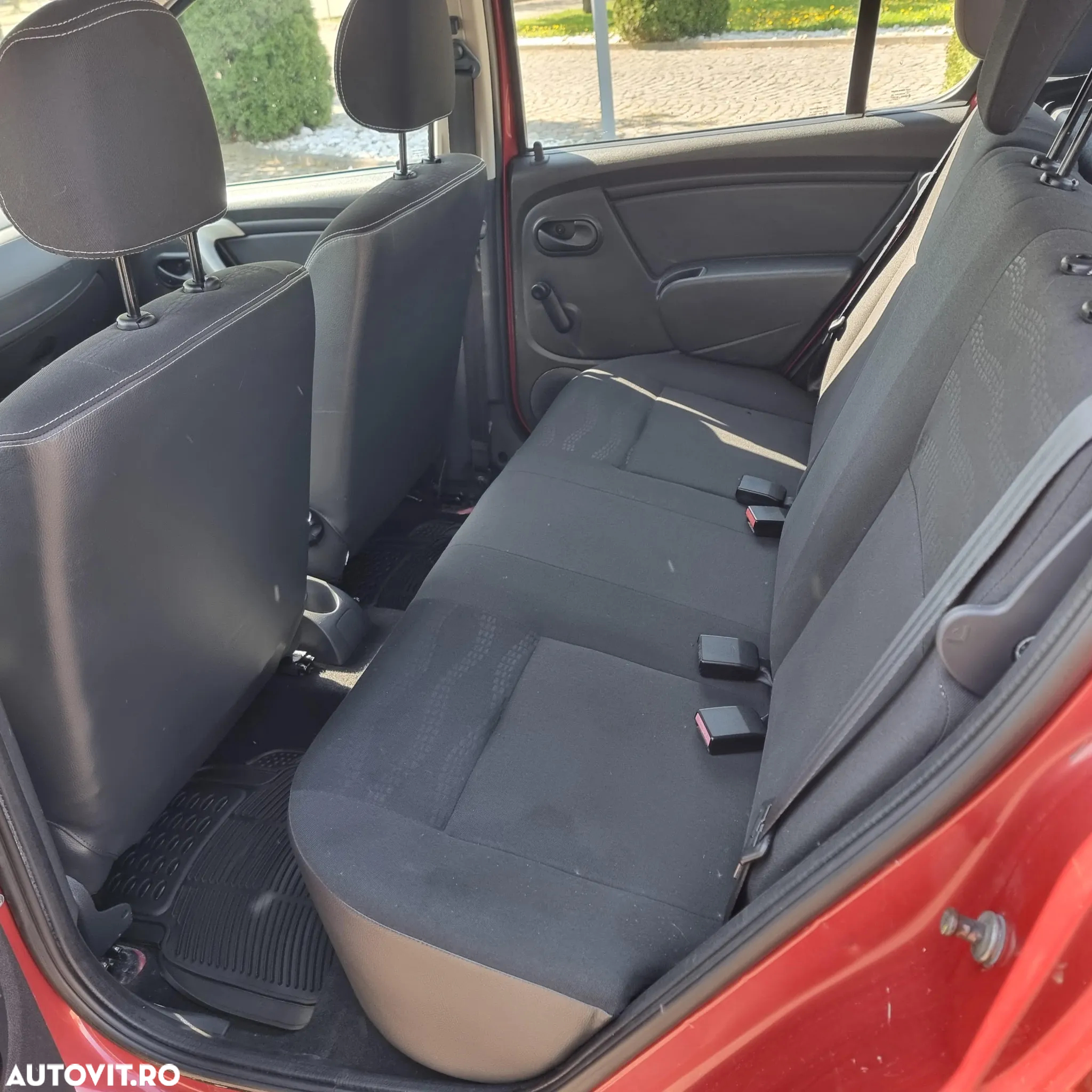 Dacia Sandero Stepway dCi 90 S&S Prestige - 9