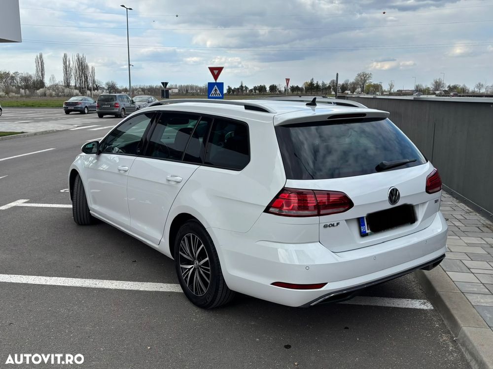 Volkswagen Golf 1.6 TDI DSG Highline - 6
