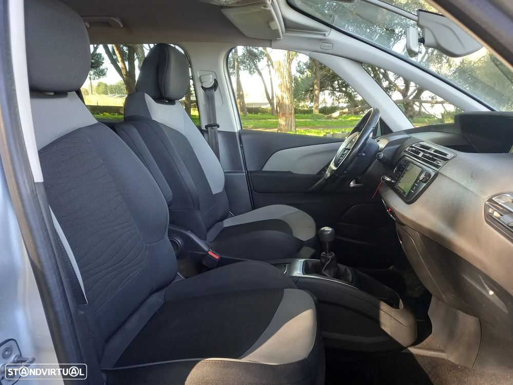 Citroën C4 Picasso - 21