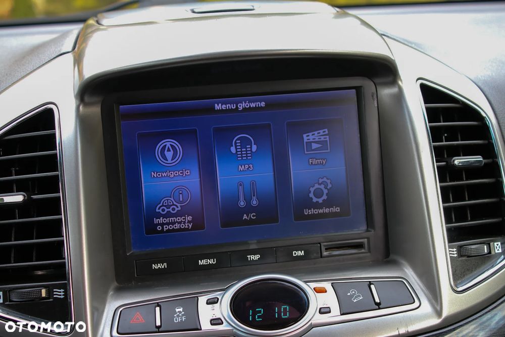 Chevrolet Captiva - 36