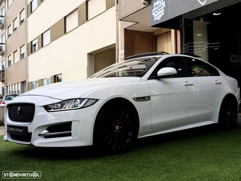Jaguar Xe 2015 photo 2