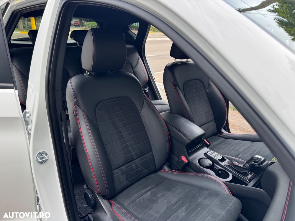 Hyundai Tucson 1.6 CRDi 4WD 7DCT Premium - 27