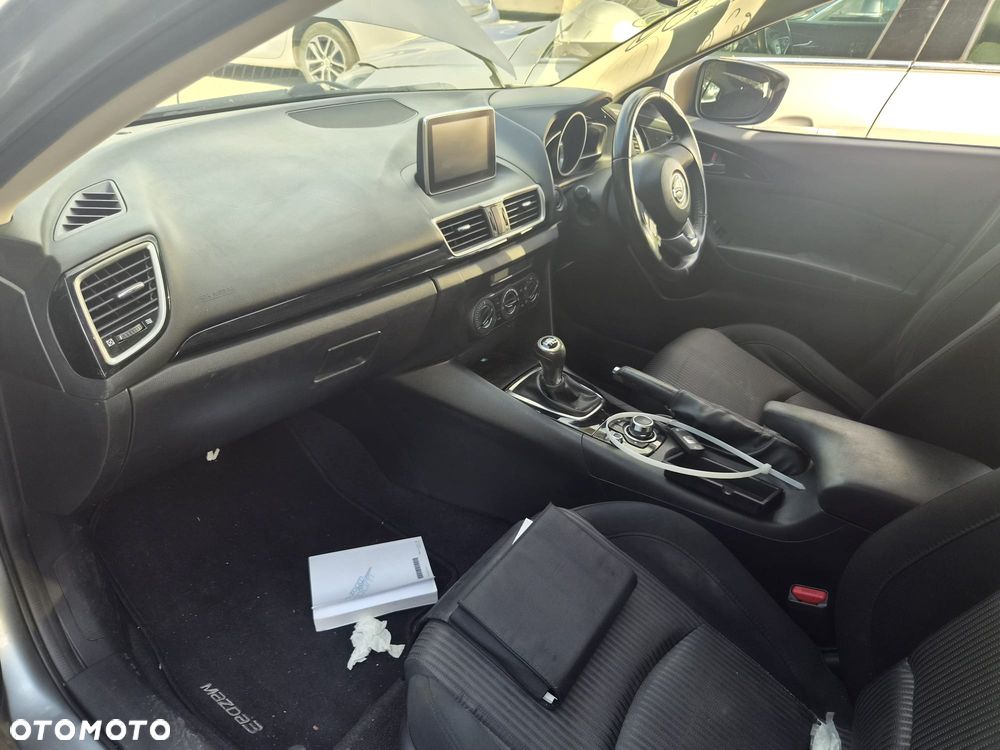 Mazda 3 - 11