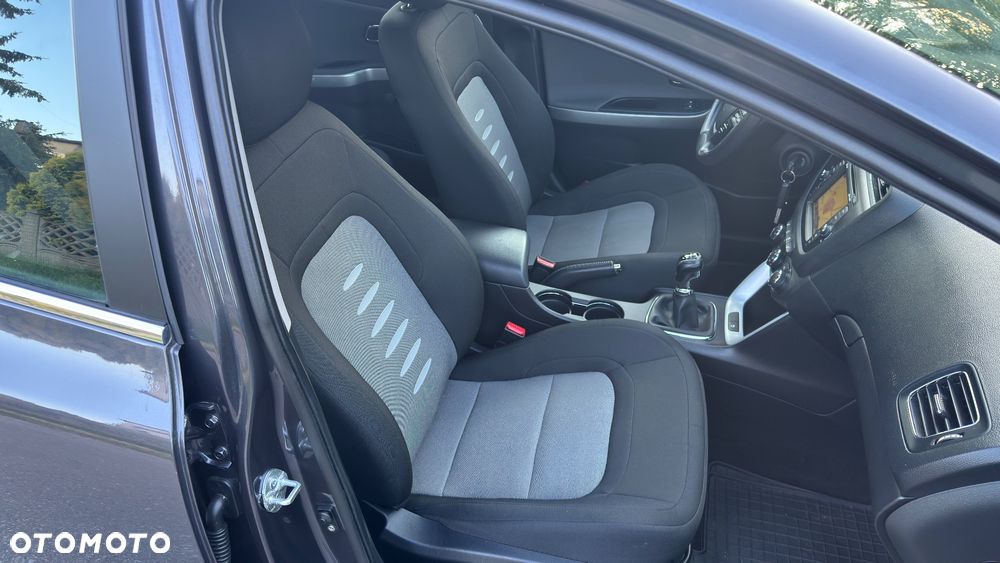 Kia Ceed 1.4 CVVT Spirit - 14