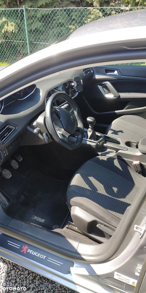Peugeot 308 - 7